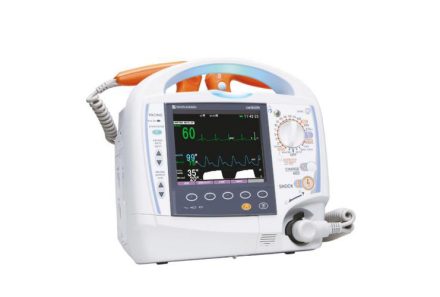 DEFİBRİLATÖR CİHAZLARI