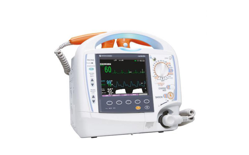 DEFİBRİLATÖR CİHAZLARI